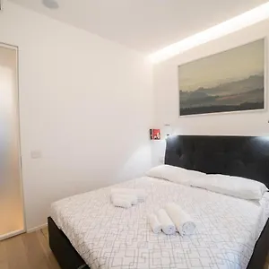  Apartamento Navigli-centro-universita, Amazing New